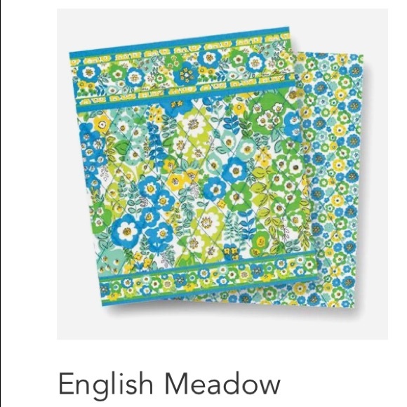 EUC Vera Bradley messenger style bag - Picture 4 of 4